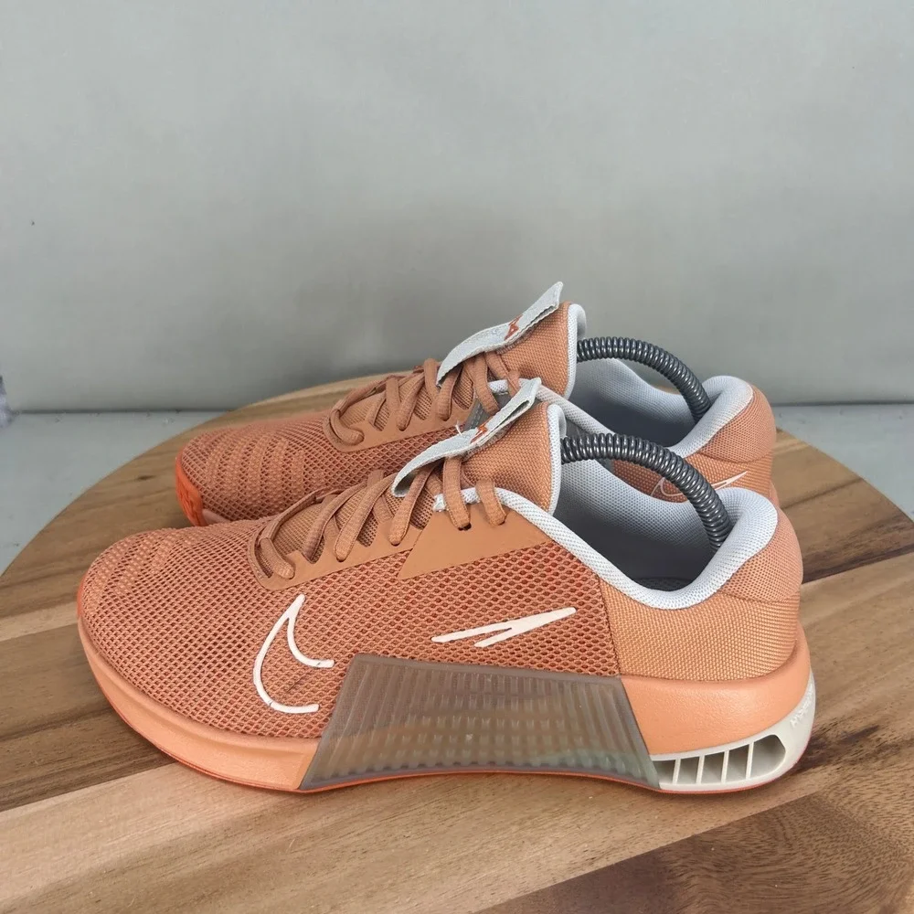 Nike Metcon 9 Training Shoes Womens 10 Amber Brown Guava Ice DZ2537-200 Workout
